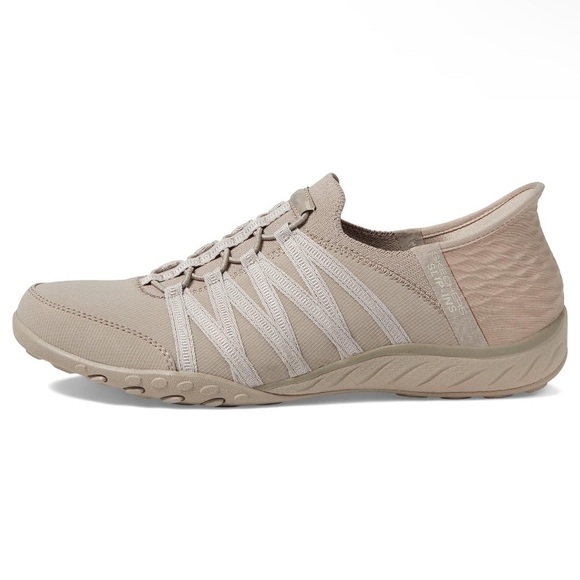 NWOT Skechers Woman's Sneakers Breathe Easy - Hands Free Slip-Ins Sz 7 Taupe - Picture 2 of 16
